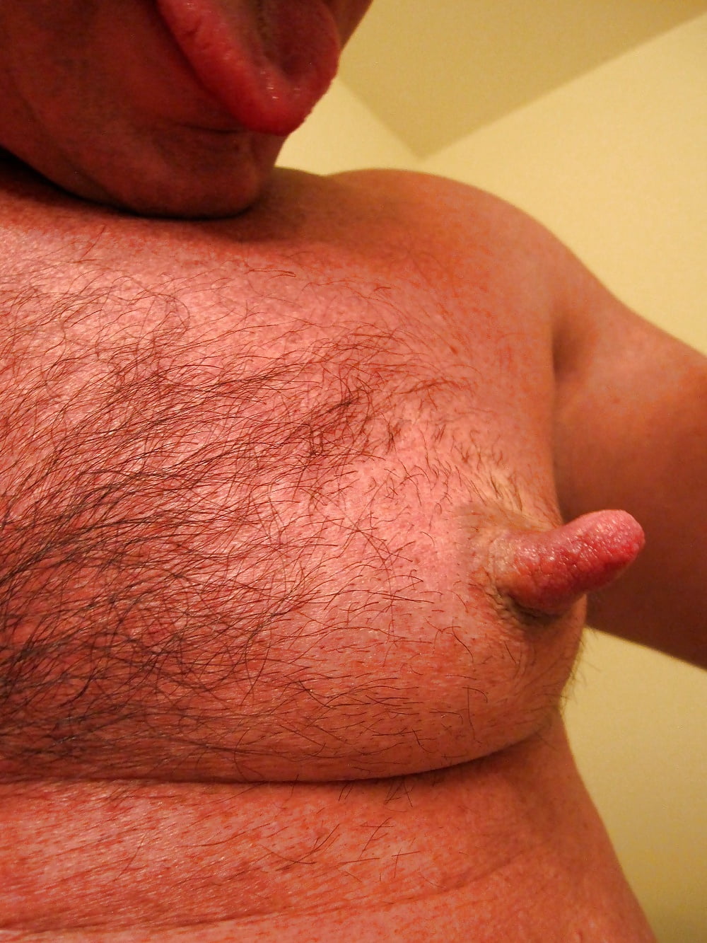 стимуляция груди у мужчин фото 5
