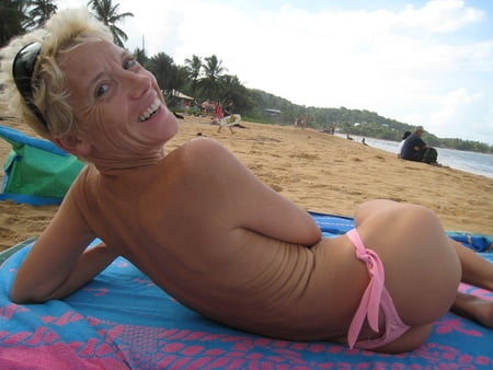 See And Save As Stunning Gilf Topless At The Beach Porn Pict Crot