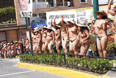 Free 400 Pueblos Naked Protest The Sequel Photos 99250211