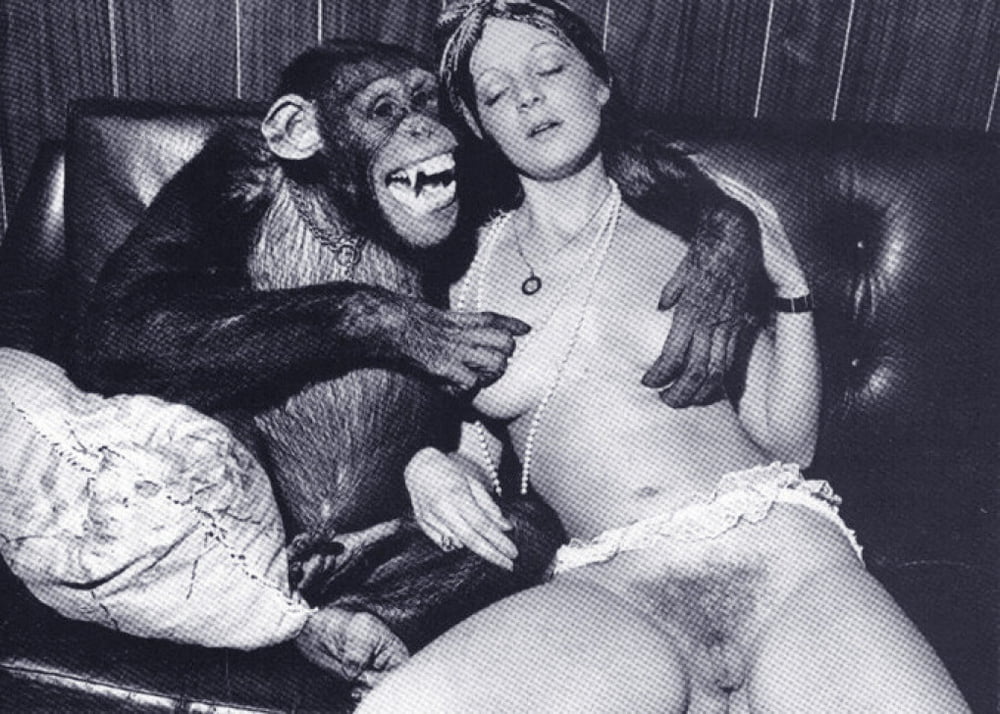 Nude Girls With Monkey Photo.