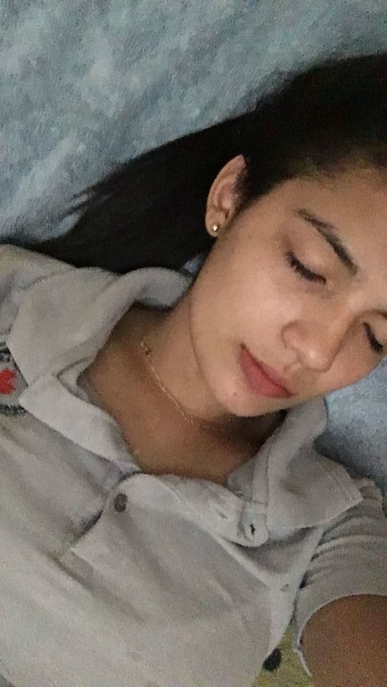 turkey school girl nude selfie Turkish Teen Izmirli Liseli Figen Nude Selfie Arsivizm 0 | Hot Sex Picture