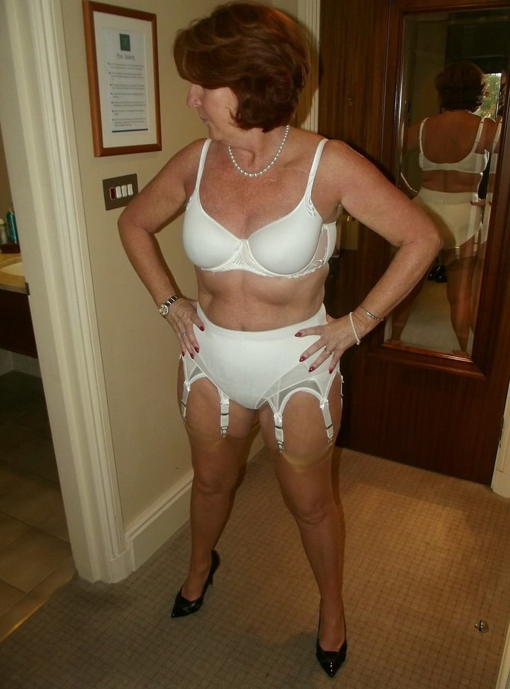 Only Hot Grannies And Matures In Solo Mix Gregrotten Pics Xhamster