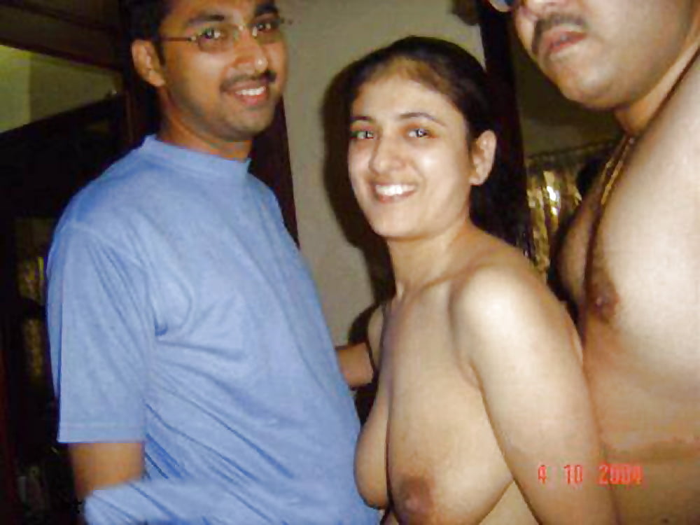 Desi wife mujhe apne dost free porn compilations