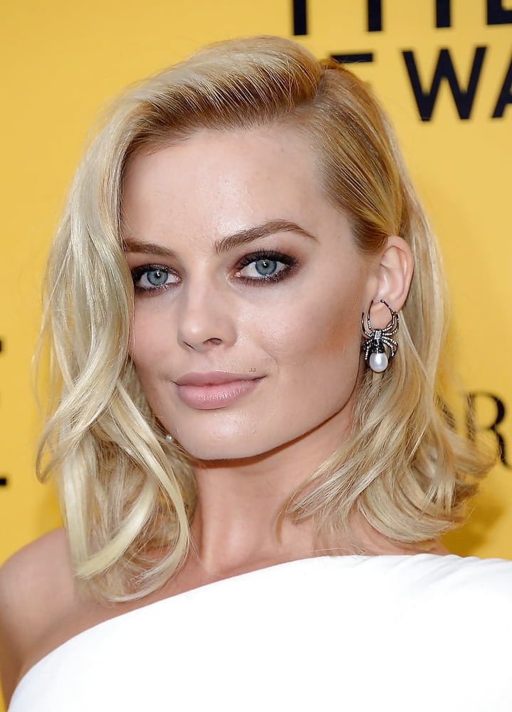 See And Save As Margot Robbie Hot Pics Porn Pict