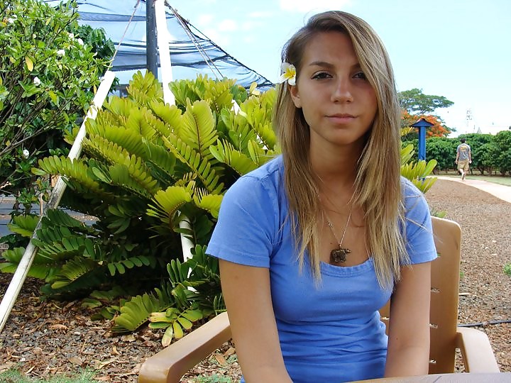 Amateur Tara pict gal