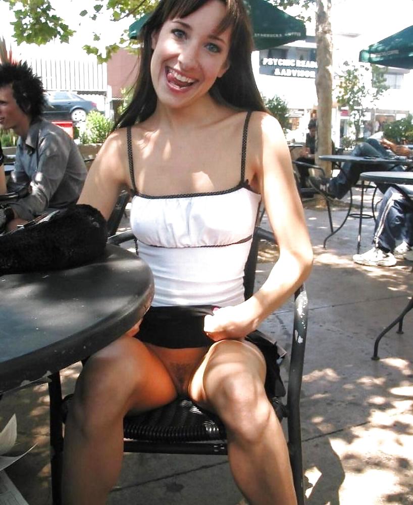 REALLY HOT GIRLS IN PUBLIC 06 pict gal