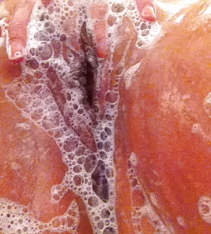 Elle aime le bain et la douche pict gal