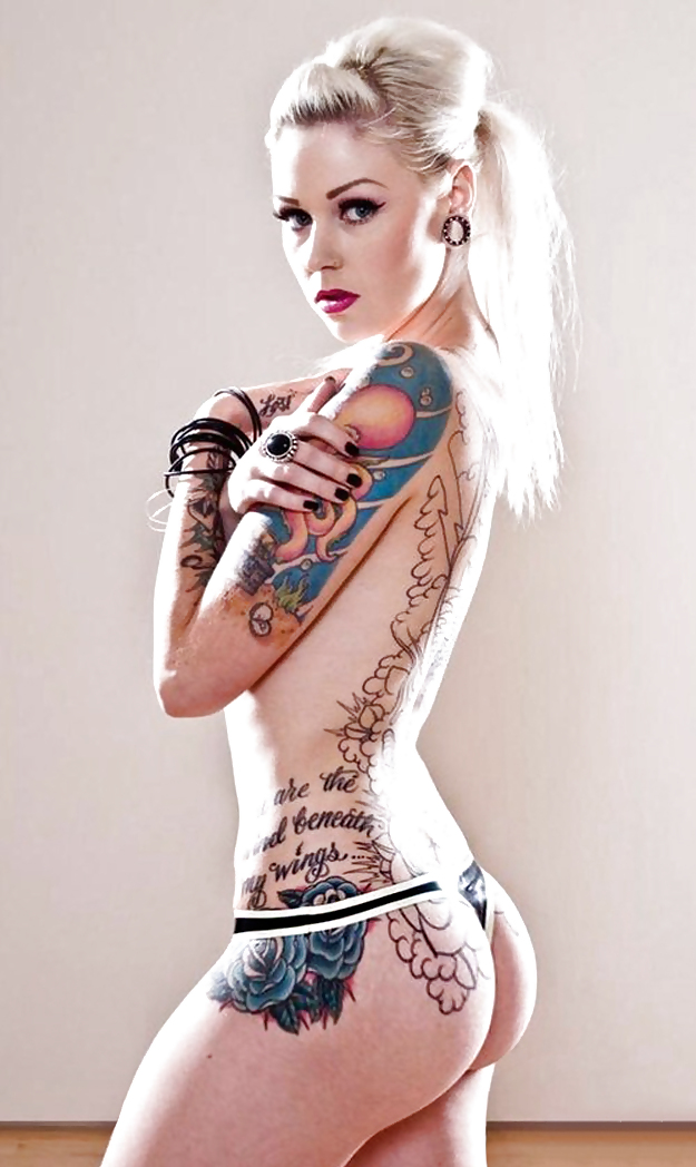 naked-girl-tattoo-on-side