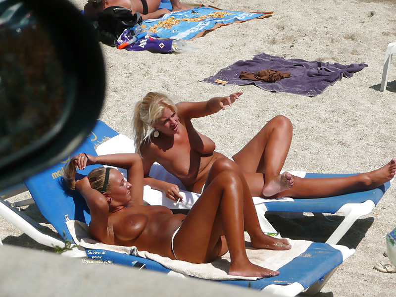 Naked beach 19. pict gal