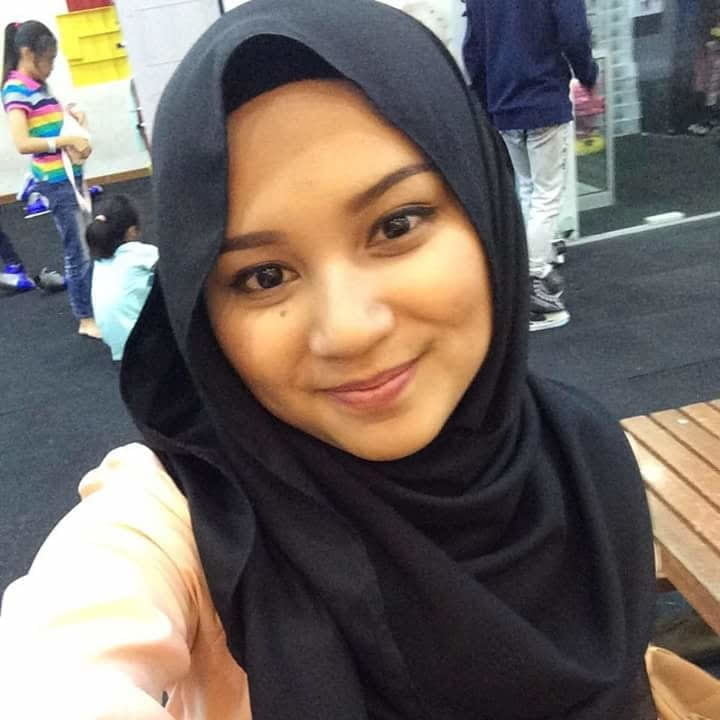 Ameera A from Singapore - 81 Photos 
