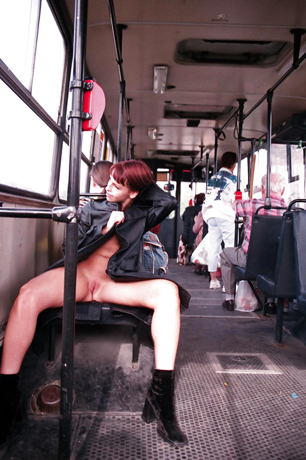 FLASHING IN PUBLIC - ORSY pict gal