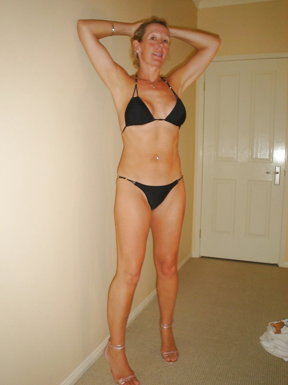 amateur blonde milf pict gal