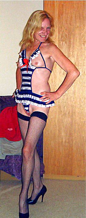Sexy mature lady as sailor pict gal