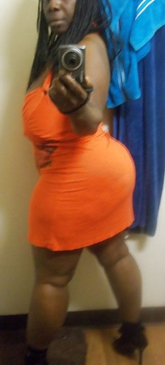 THICKA THAN A SNICKA 2- Mz Lee pict gal