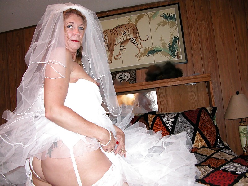 MATURE BRIDE HOME MADE PICS - londonlad pict gal