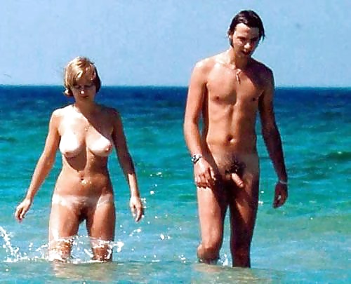nudist couple pict gal