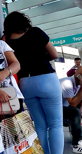 turkish milf ass (sokakta gizli) pict gal