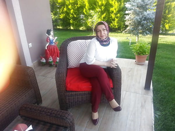 Turkish Hijab Sexy Booby pict gal