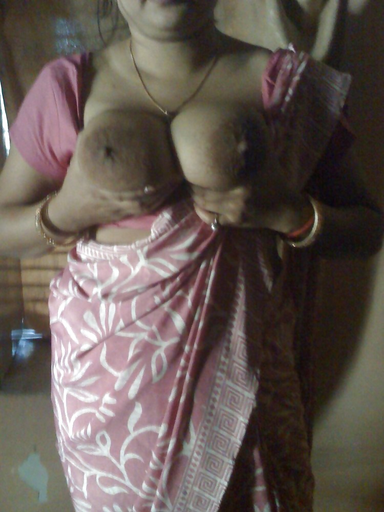 Famous Indian BBW Aunty pict gal