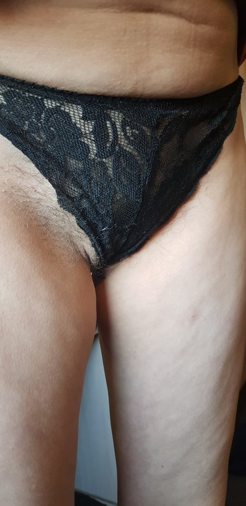 Hairy wife in knickers & lingerie - 28 Photos 