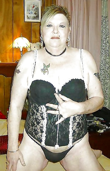 Sexy Amateur Granny Porn - Sweet sexy amateur BBW mature granny slut - 3 Pics | xHamster