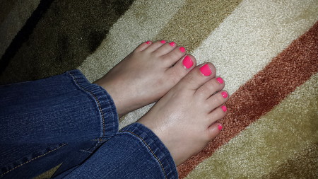 pink toes