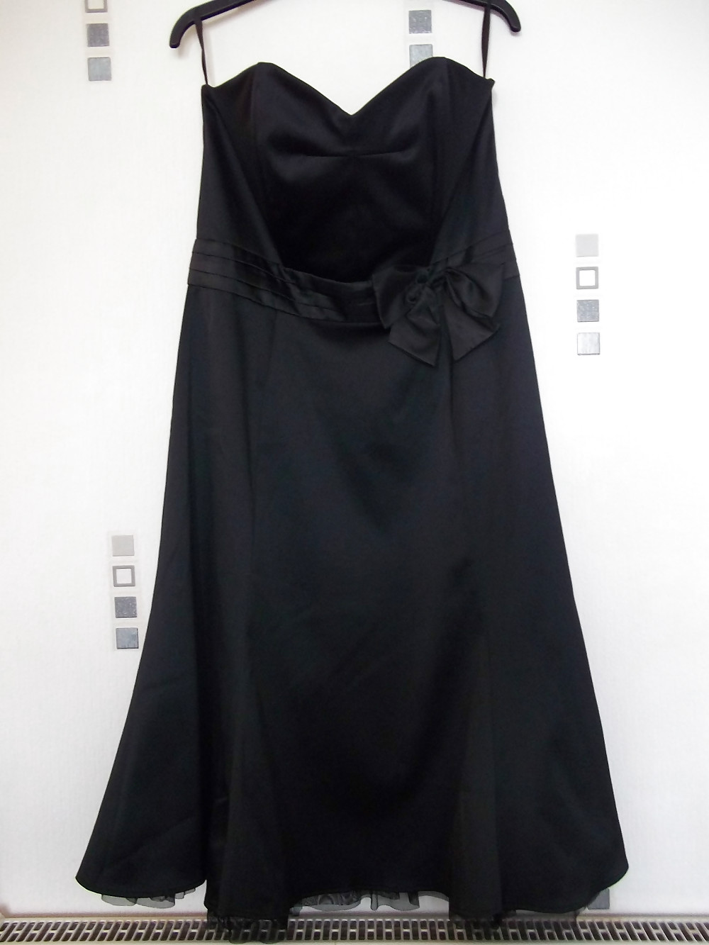 black silk dress pict gal