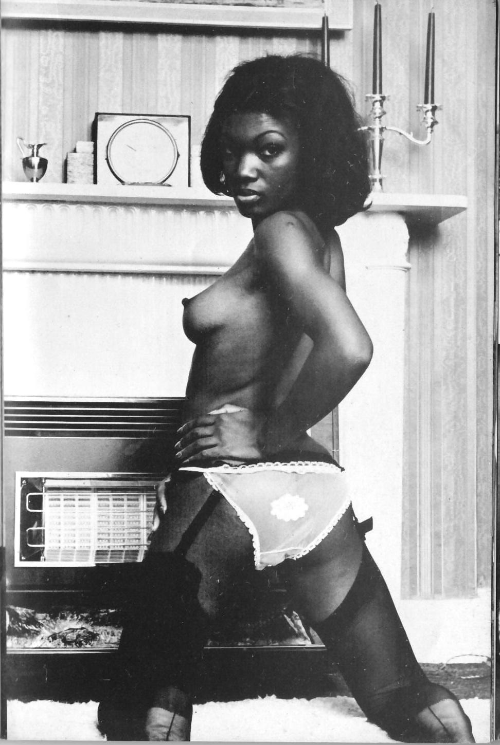 Vintage Amateur Black Woman pict gal