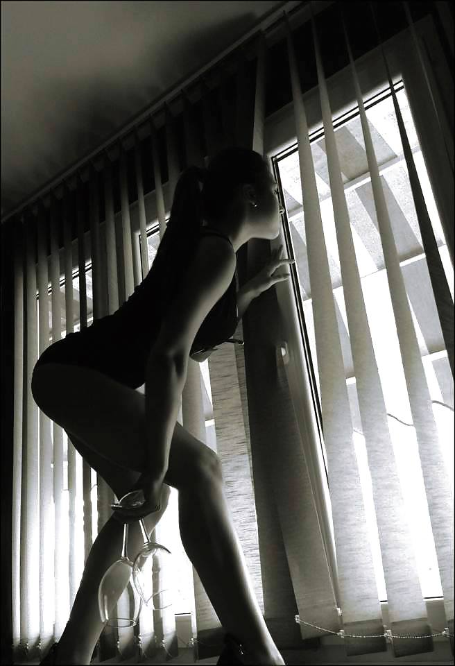 Flexible Teen 2 pict gal
