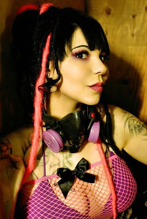 vote what you like!!!#3 pict gal