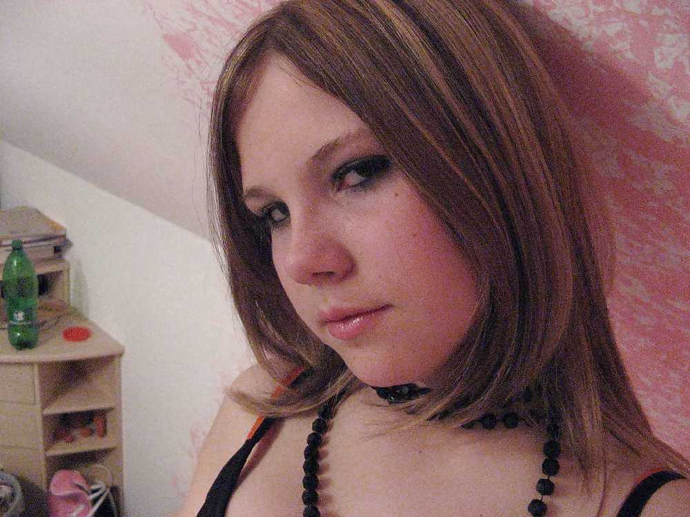 if she's here, it's fake 56 pict gal