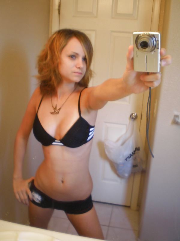 Bikini Babe pict gal