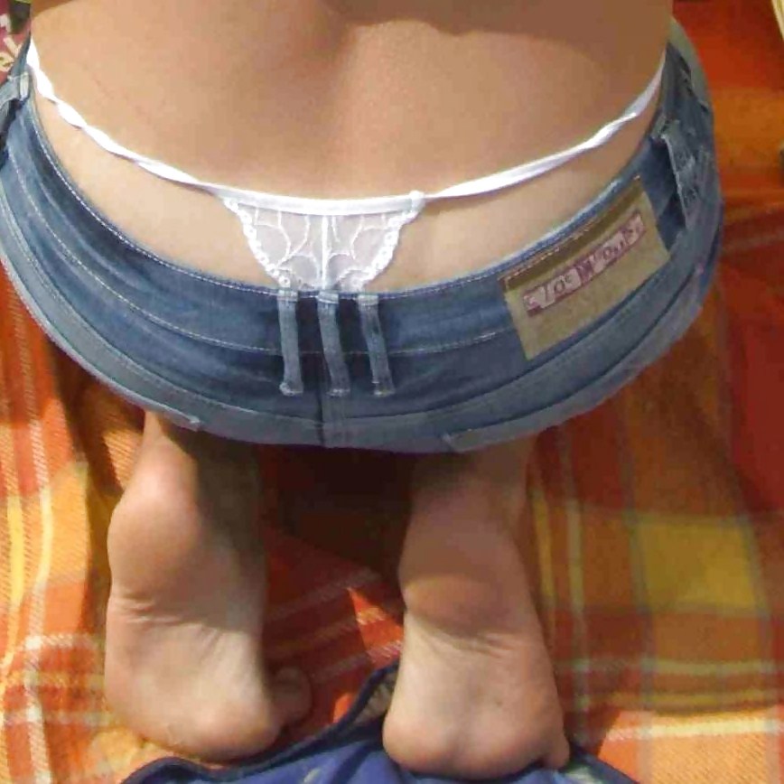 Whale Tail And Thong Backs pict gal