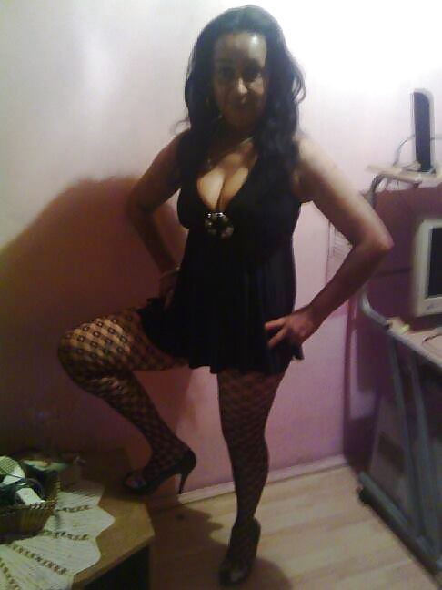 MILF Dukica Ciganka pict gal