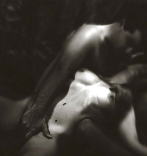 Erotic Sensual Kisses in Black&White - Session 2 pict gal