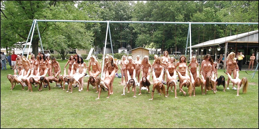Nude Girls in group (Camaster) pict gal