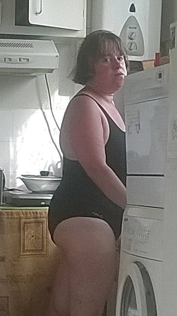 a french mature 2 pict gal