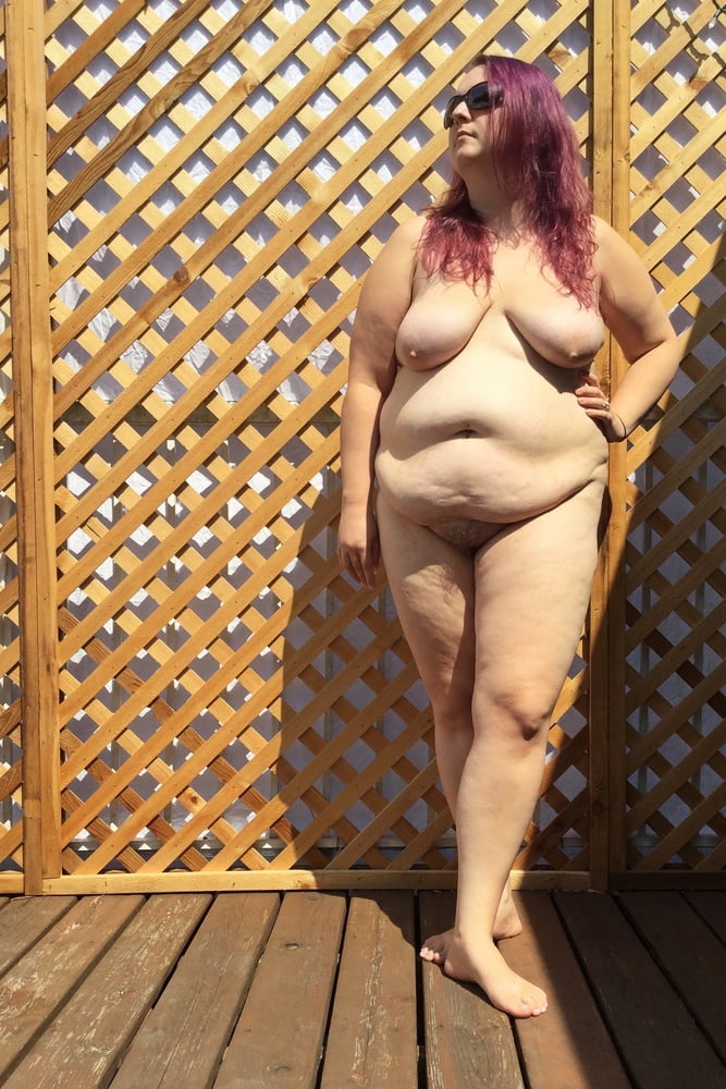 Bbw Naked Outdoors