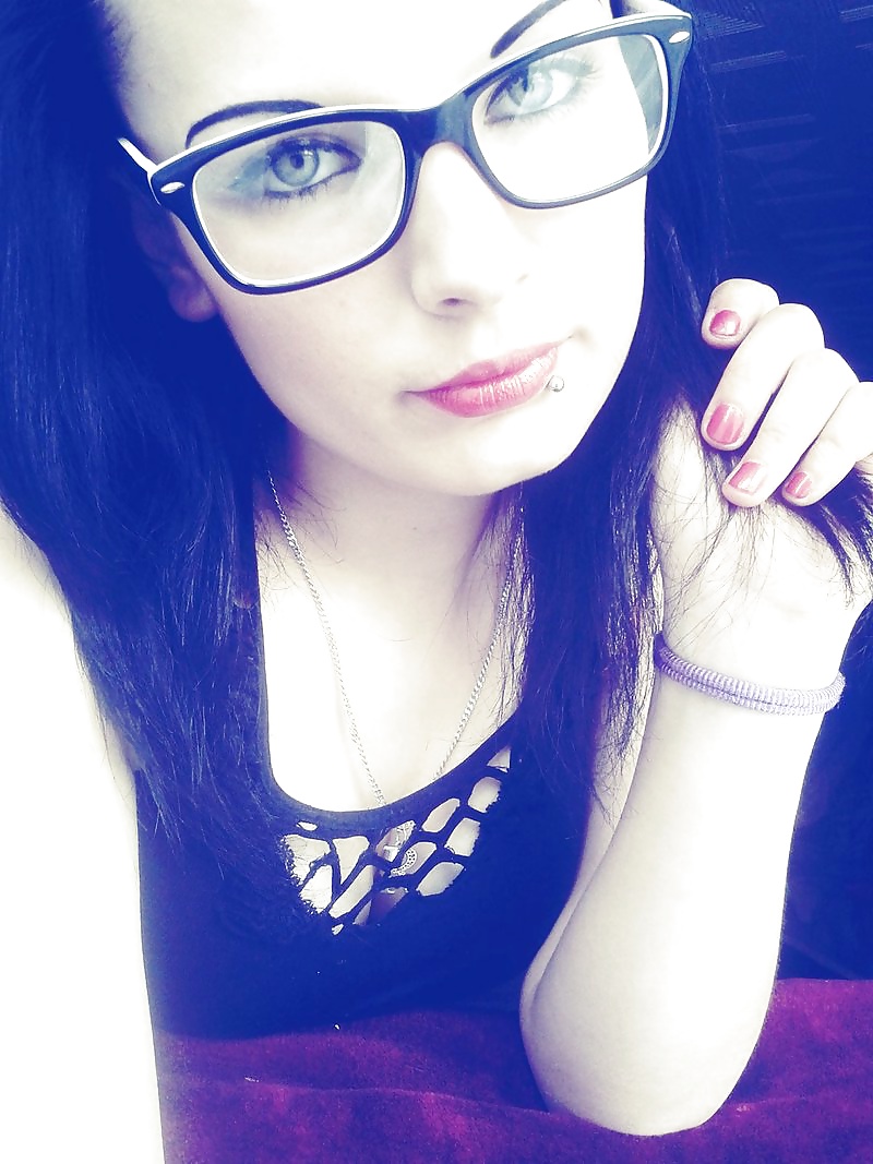 Polish Teens In Glasses pict gal