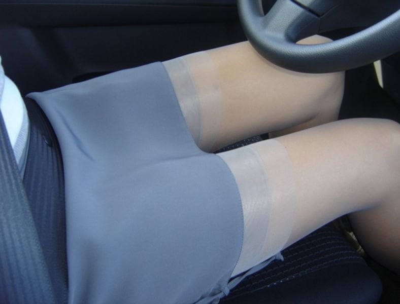 Stockings in car - voyeur tease - 26 Photos 