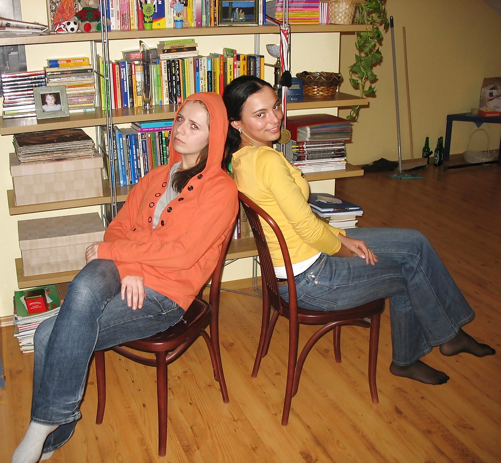 Nylon under Hose - pict gal