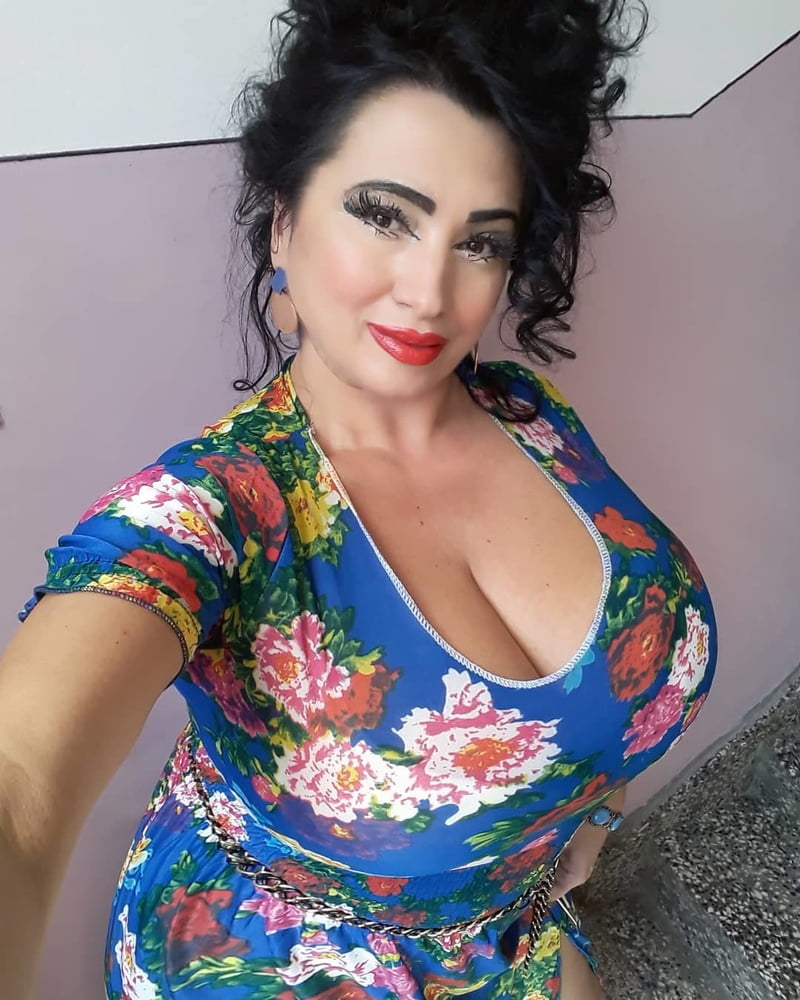 Bosnian Tits - See and Save As bosnian milf with huge tits sejla porn pict ...