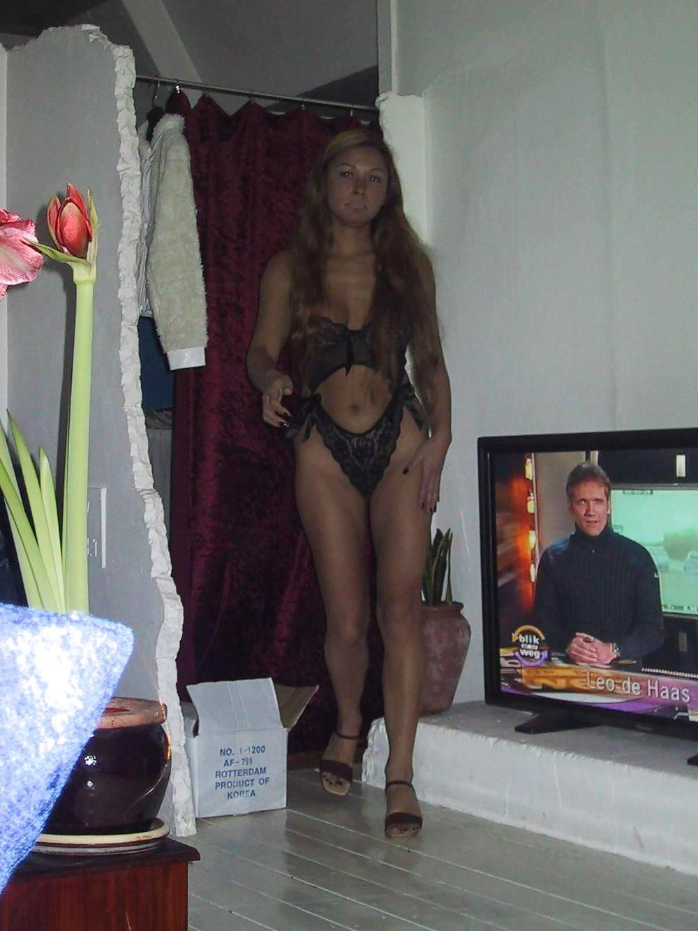 little witch, kleine Hexe pict gal