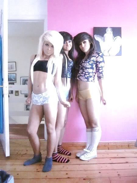 British Chavs Teens Sluts Tarts & Whores pict gal