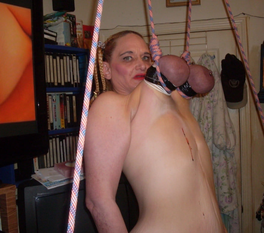 BBW BDSM hanging from the tit's- 29 Photos 