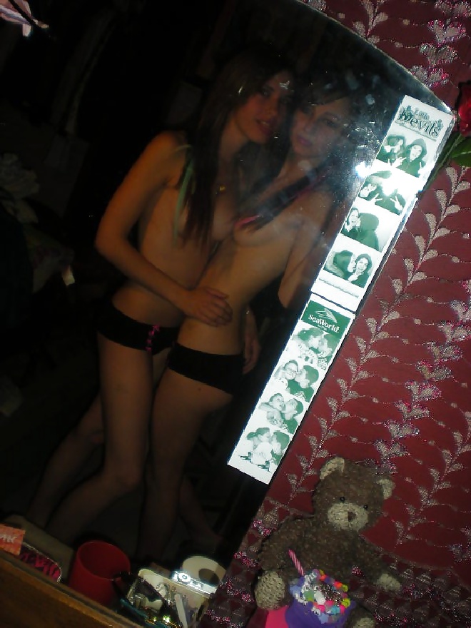Naked Skinny Teens pict gal