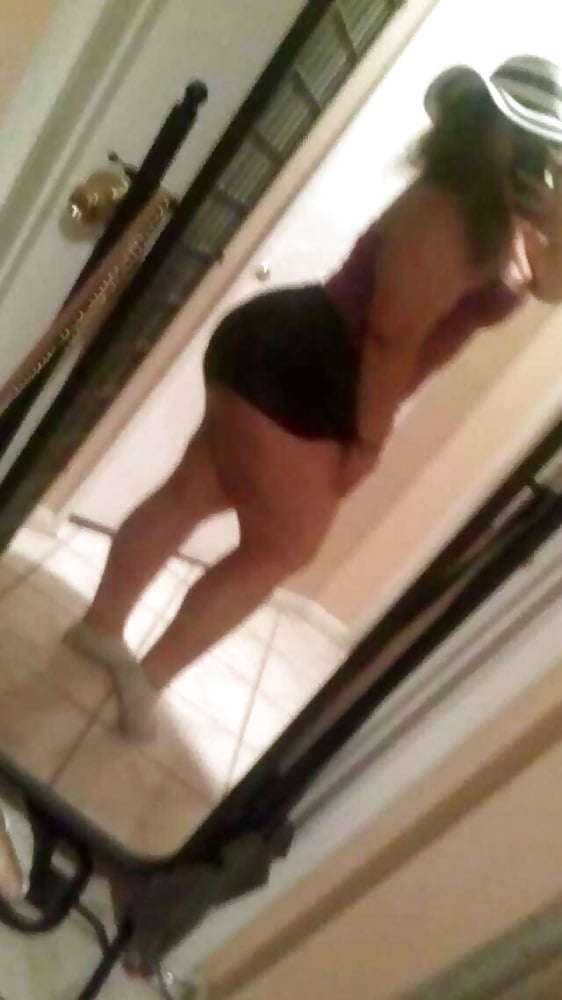 Latina Chick pict gal