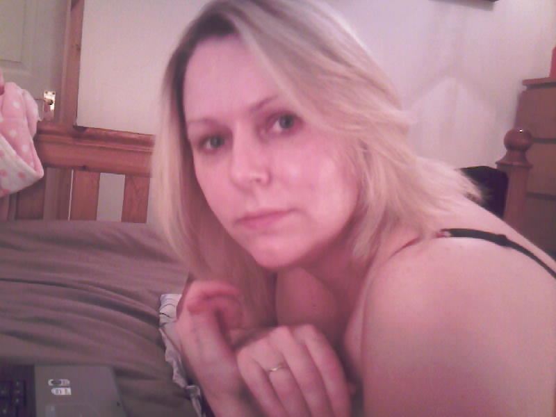 looking for big cocks to fuck her pict gal