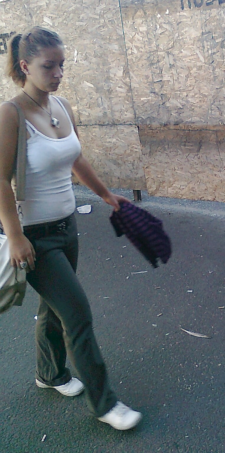 Today, which would you choose?09.09budapest pict gal