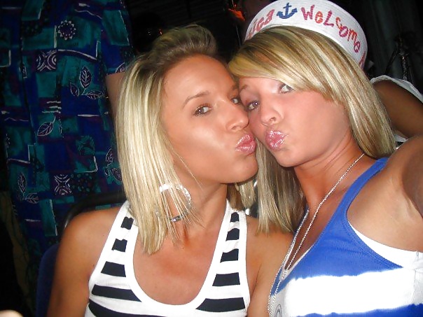 Facebook Friends 38 pict gal